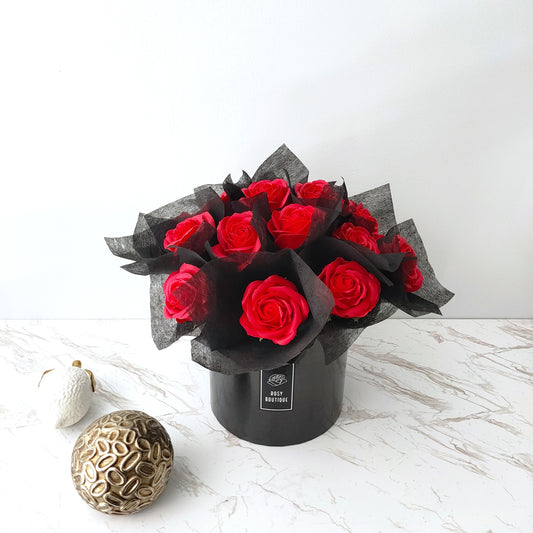 Luxe Scented Rose Black Box